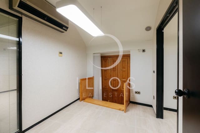 Commercial for sale in La Xerea, Valencia city - € 800,000 (Ref: 8916187)