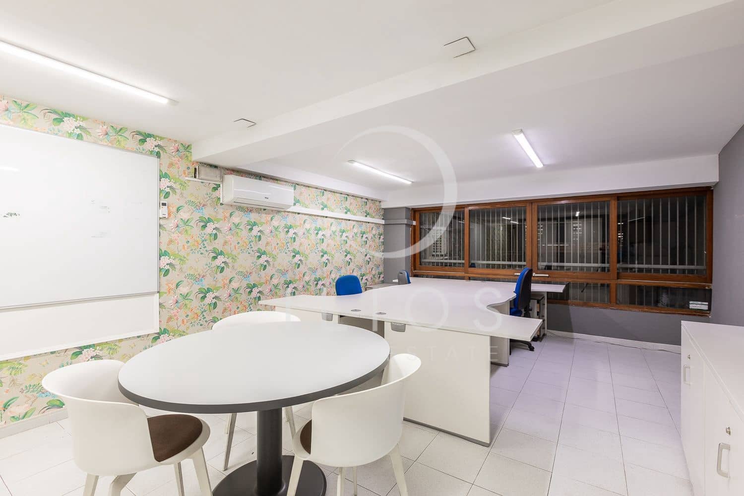 Komercyjne na sprzedaż w Miasto Walencja - 600 000 € (Ref: 8916188)