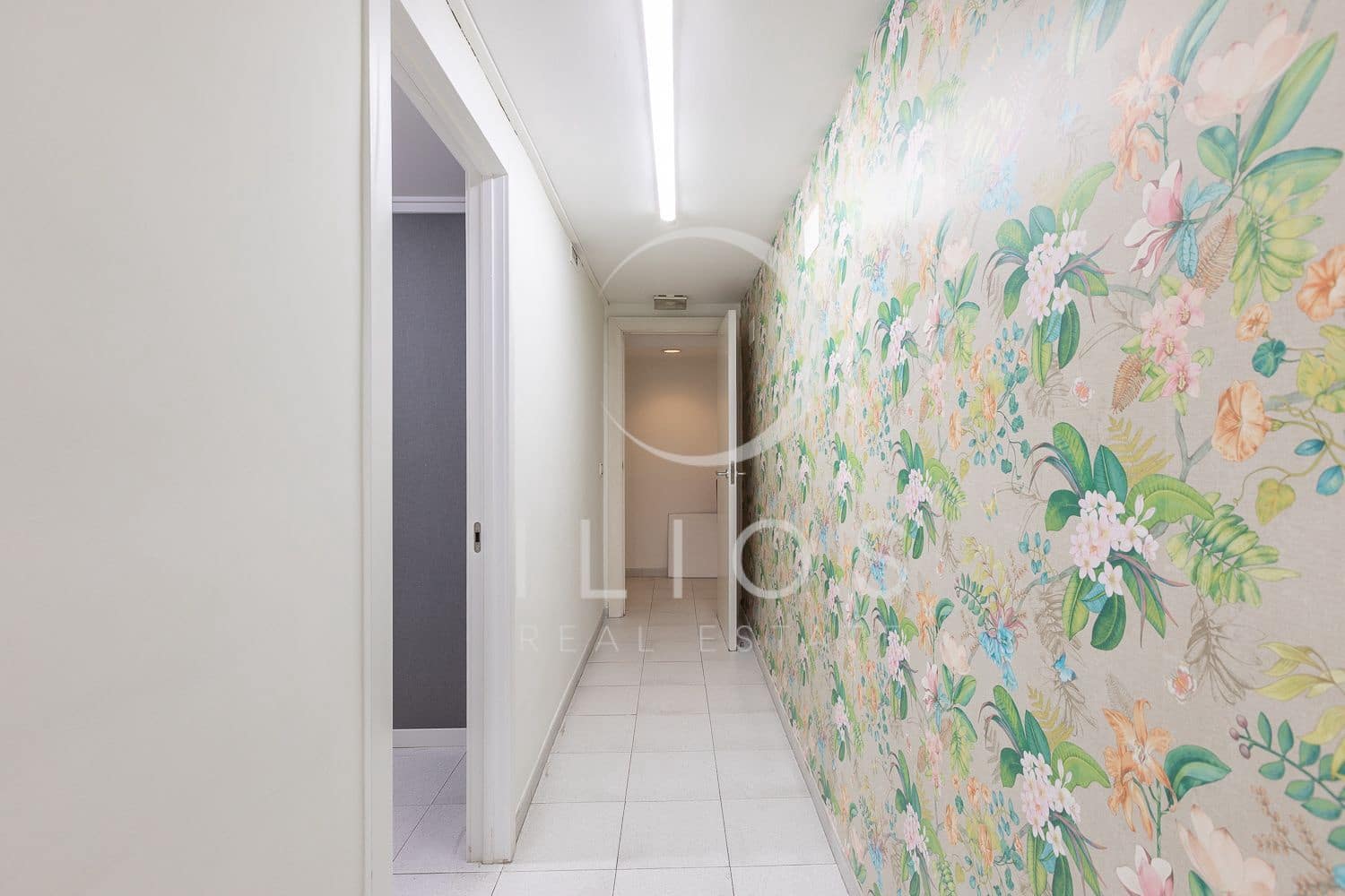 Komercyjne na sprzedaż w Miasto Walencja - 600 000 € (Ref: 8916188)