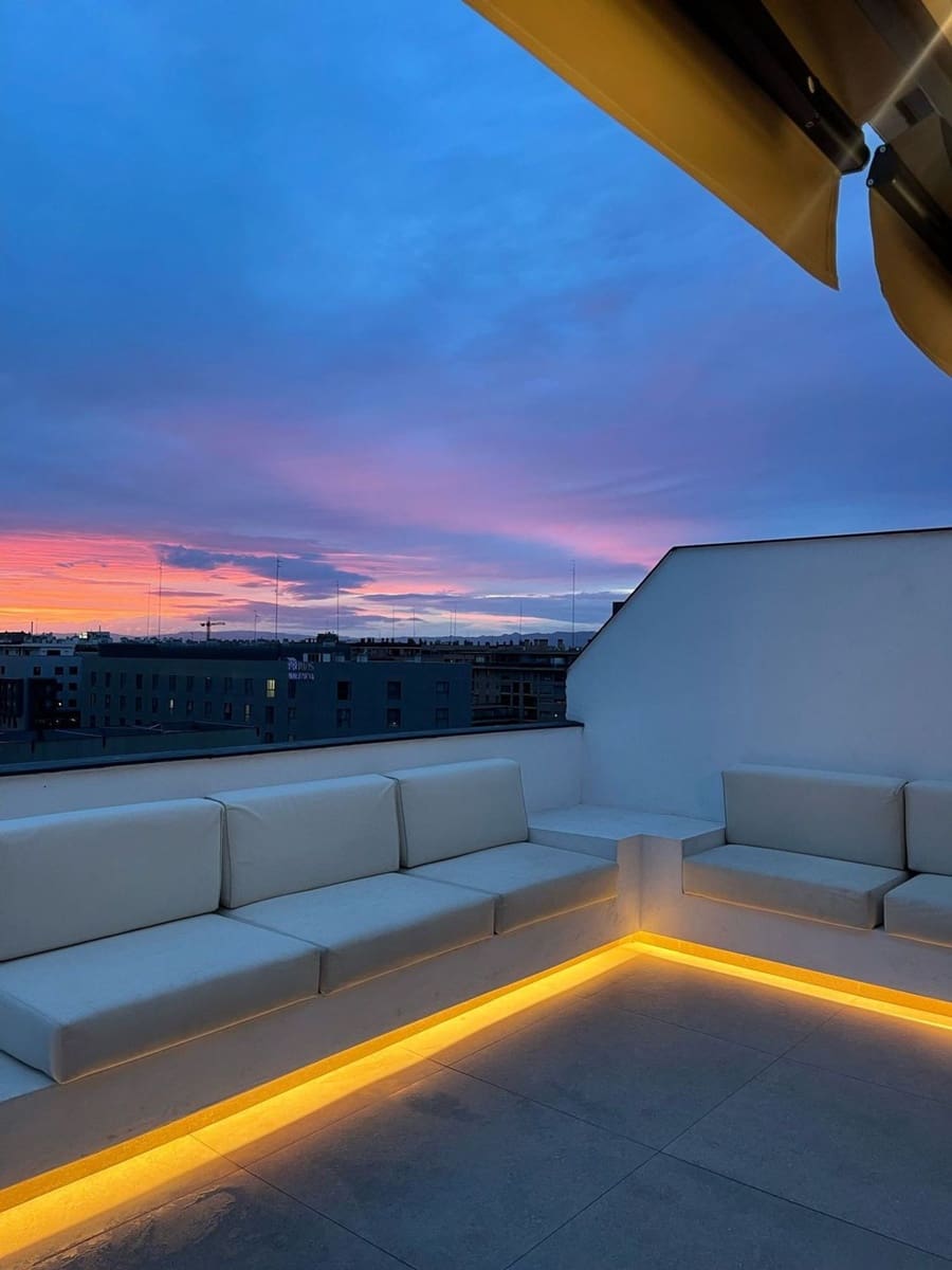 3 sypialnia Penthouse na sprzedaż w Miasto Walencja z basenem - 1 190 000 € (Ref: 8972209)