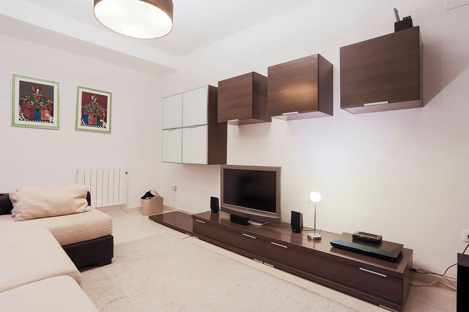 6 sypialnia Willa na sprzedaż w Montserrat z basenem garażem - 436 000 € (Ref: 8981544)