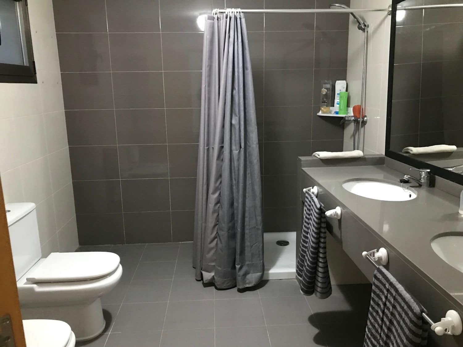 6 sypialnia Willa na sprzedaż w Montserrat z basenem garażem - 436 000 € (Ref: 8981544)