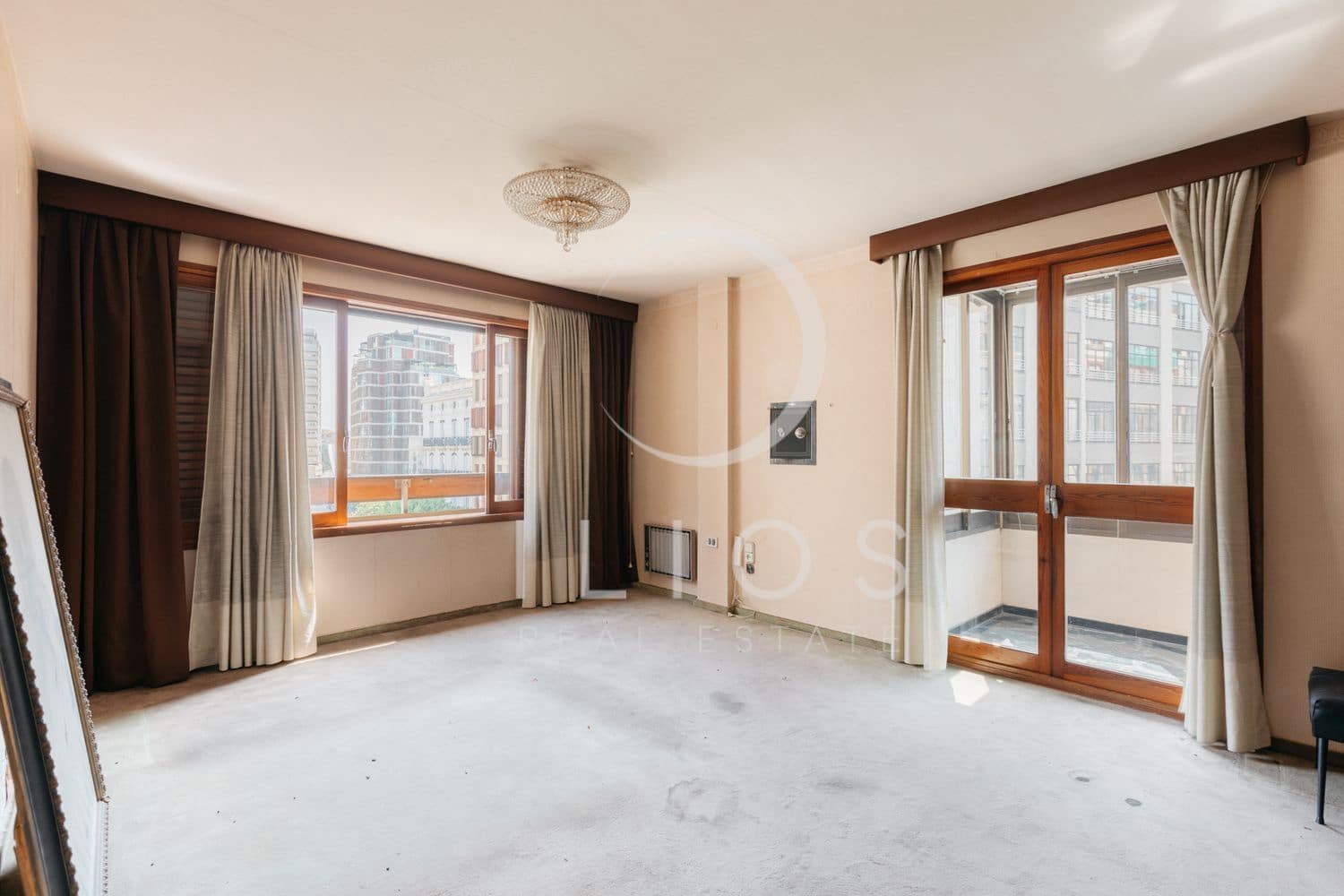 5 soveværelse Lejlighed til salg i Valencia by - € 1.200.000 (Ref: 9075034)