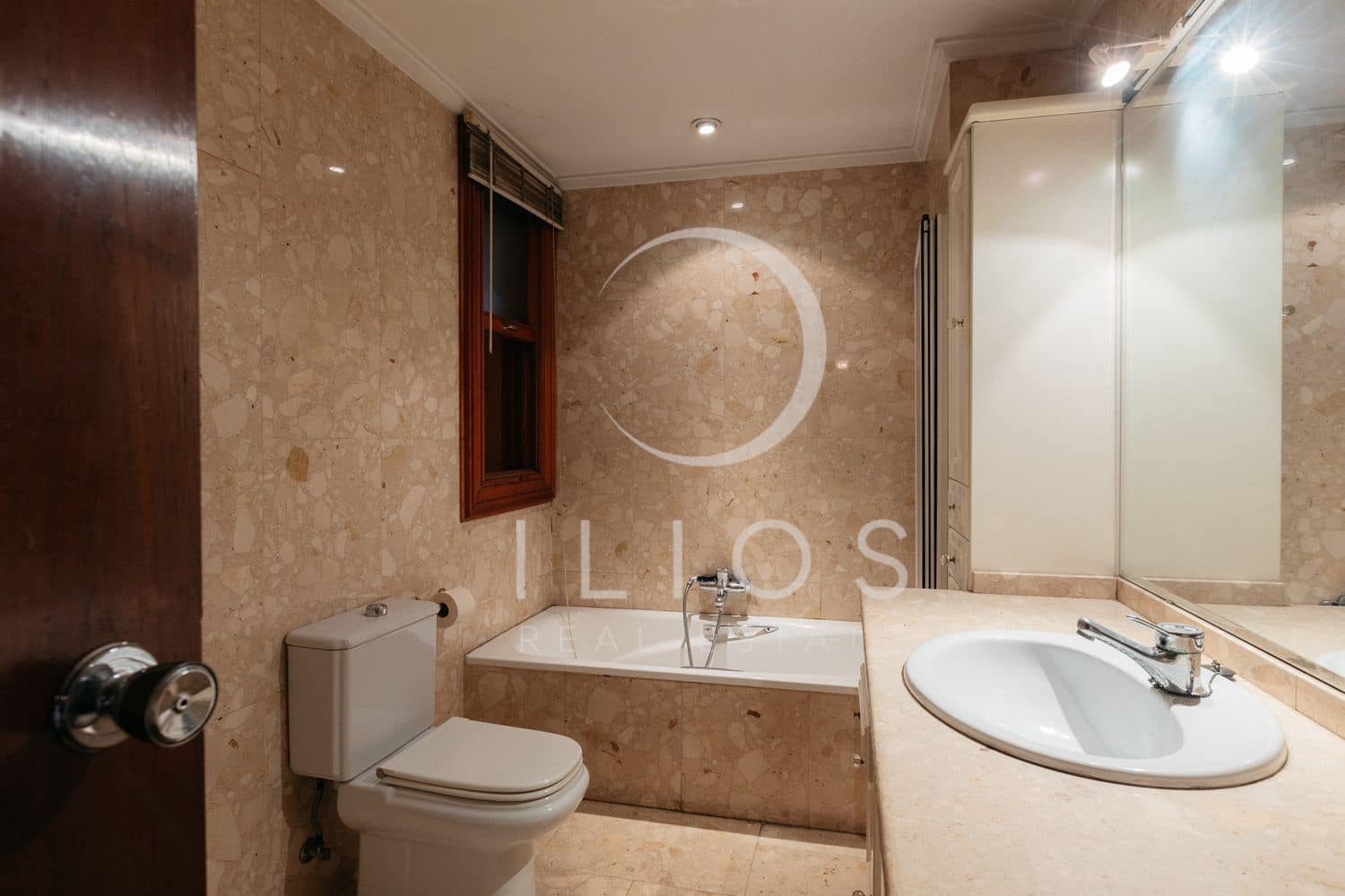 5 soveværelse Lejlighed til salg i Valencia by - € 1.200.000 (Ref: 9075034)