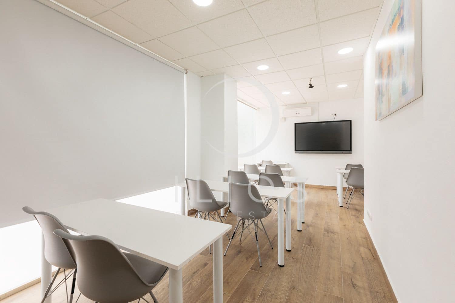 Lejlighed til leje i Valencia by - € 2.250 (Ref: 9075035)