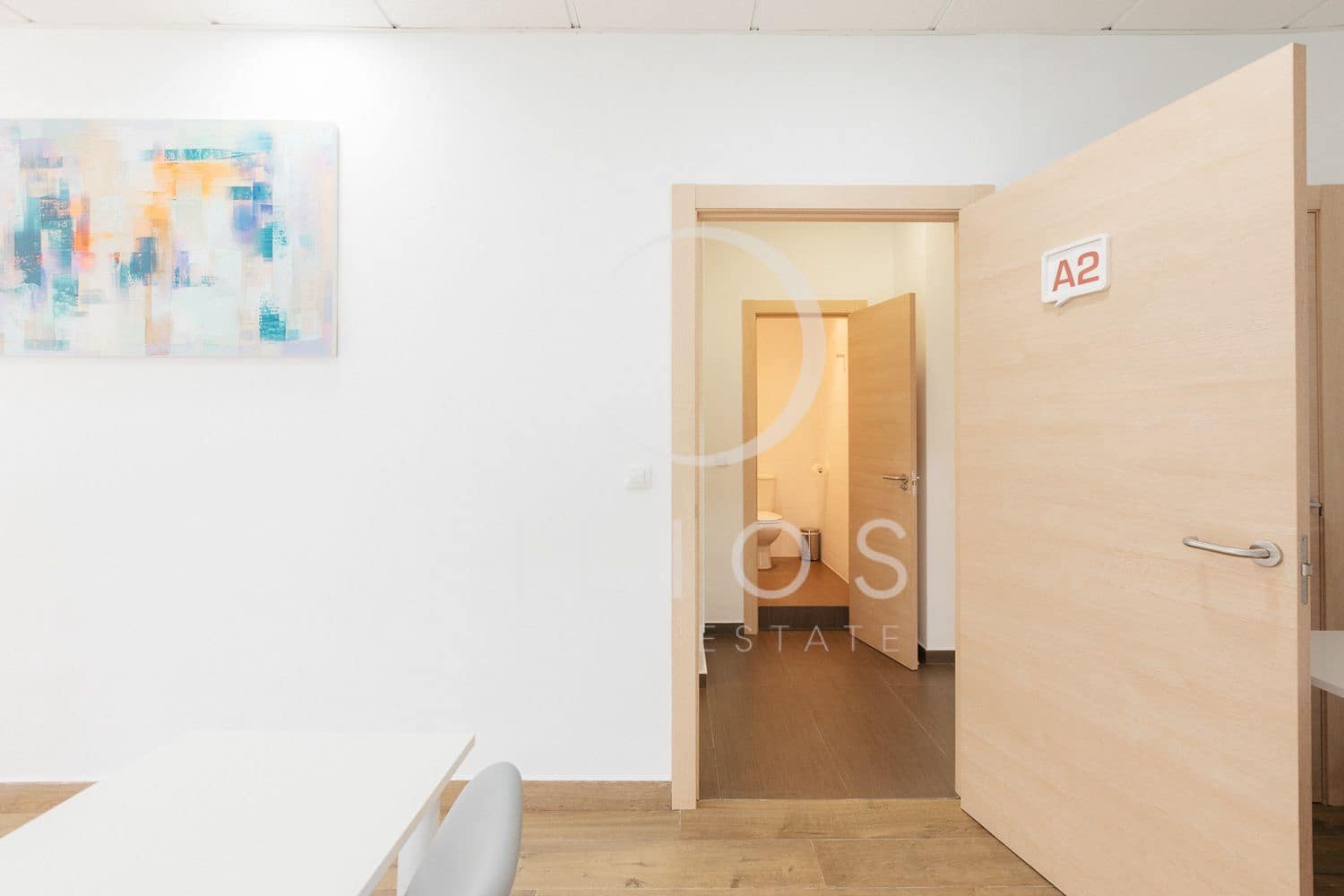 Kommersiell til leie i Valencia by - € 1 900 (Ref: 9075035)