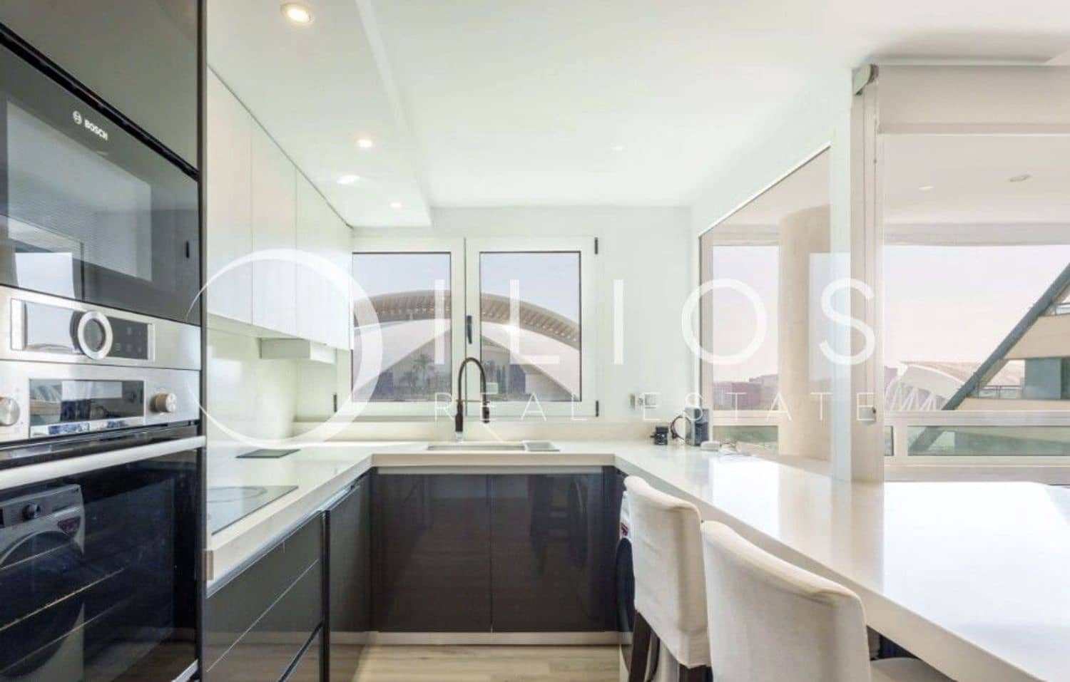 3 soverom Leilighet til salgs i Valencia by med svømmebasseng - € 695 000 (Ref: 9128208)