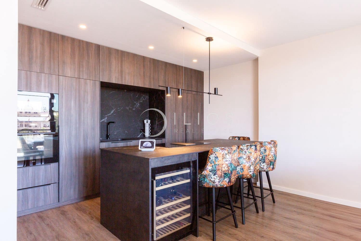 3 soveværelse Lejlighed til salg i Valencia by - € 1.100.000 (Ref: 9142685)