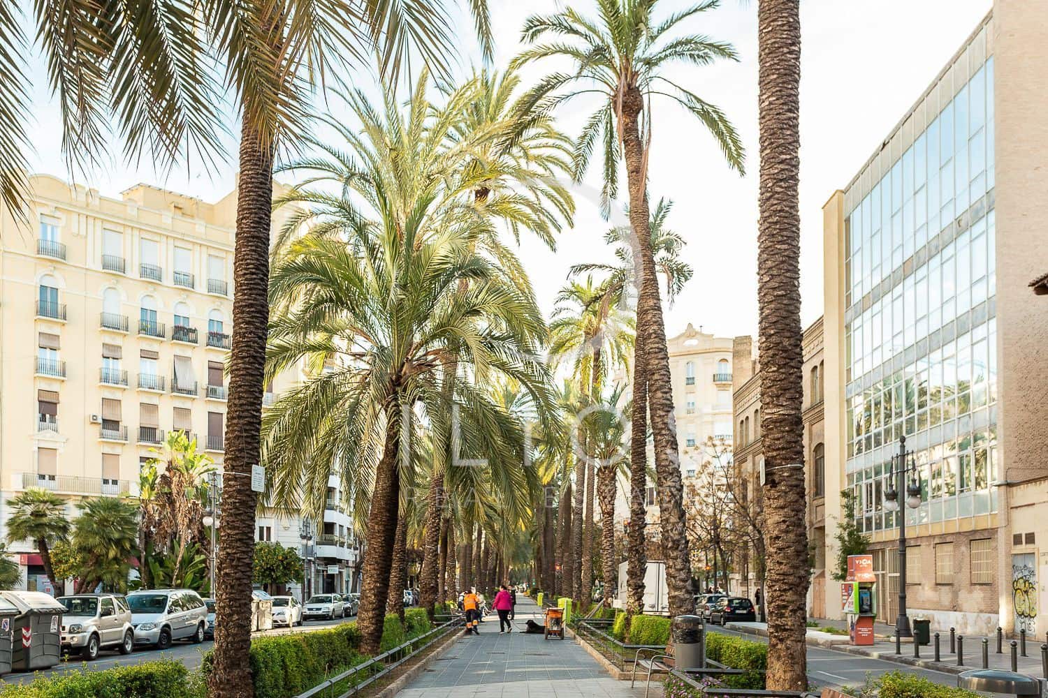 Commerciale in vendita in Valencia citta - 750.000 € (Rif: 9142686)