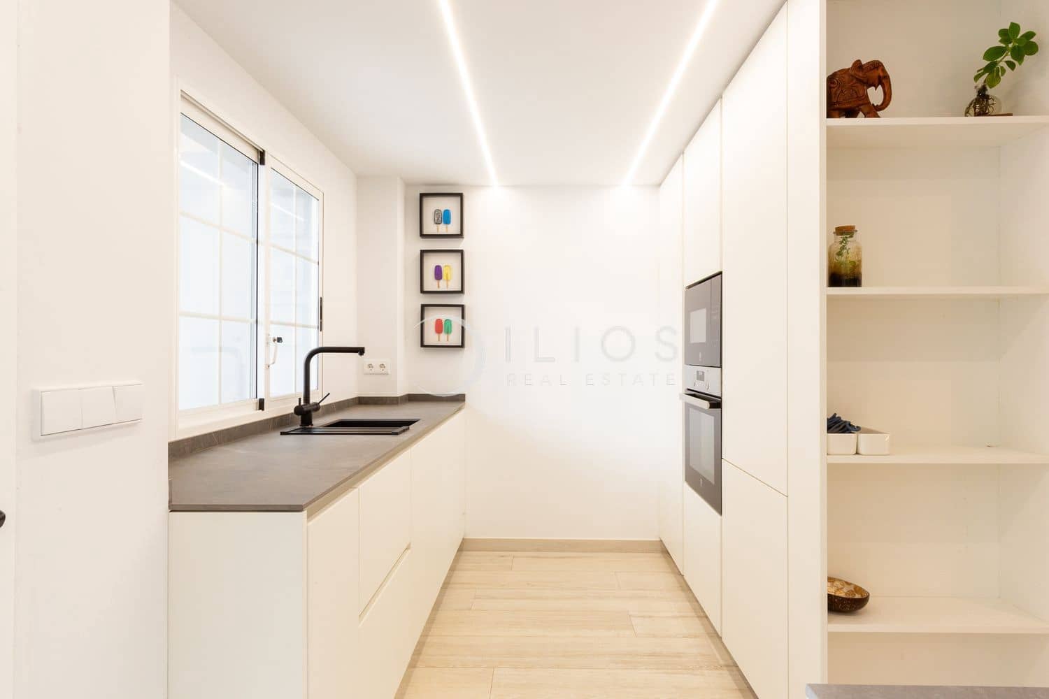 4 soveværelse Byhus til salg i Betera med swimmingpool - € 599.000 (Ref: 9152101)