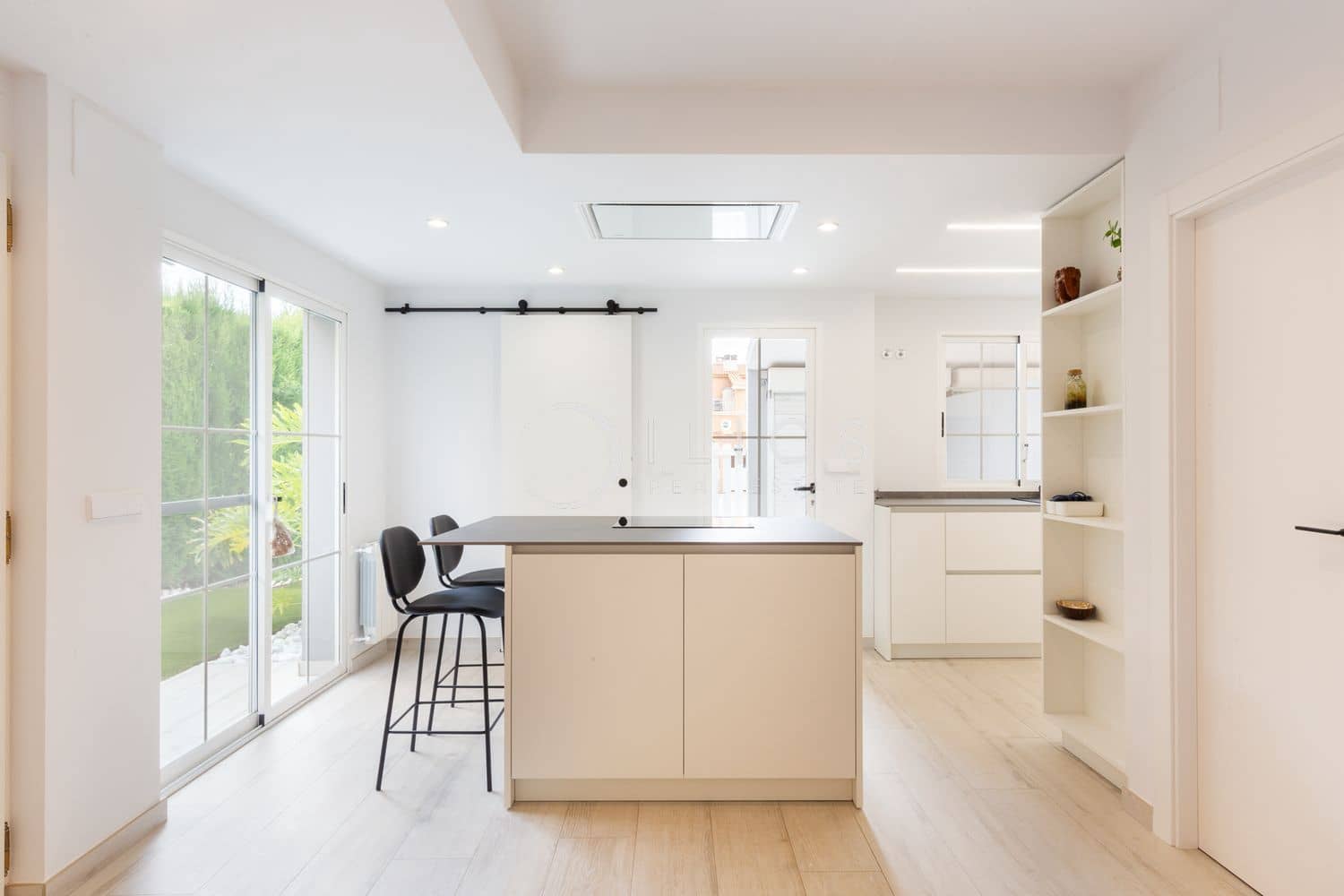 4 soveværelse Byhus til salg i Betera med swimmingpool - € 599.000 (Ref: 9152101)