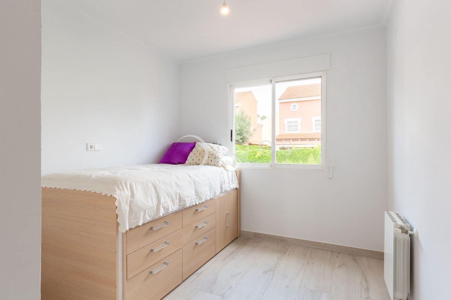 4 soveværelse Byhus til salg i Betera med swimmingpool - € 599.000 (Ref: 9152101)