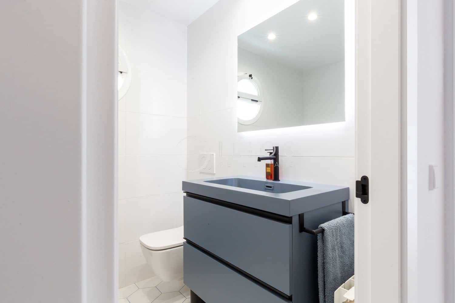 4 soveværelse Byhus til salg i Betera med swimmingpool - € 599.000 (Ref: 9152101)