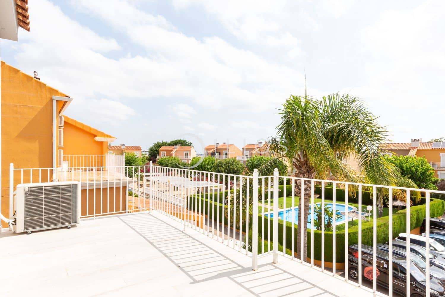 4 soveværelse Byhus til salg i Betera med swimmingpool - € 599.000 (Ref: 9152101)