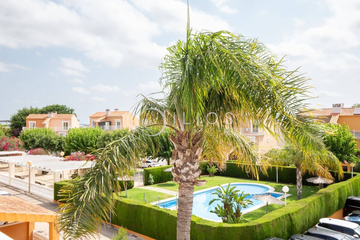 4 soveværelse Byhus til salg i Betera med swimmingpool - € 599.000 (Ref: 9152101)