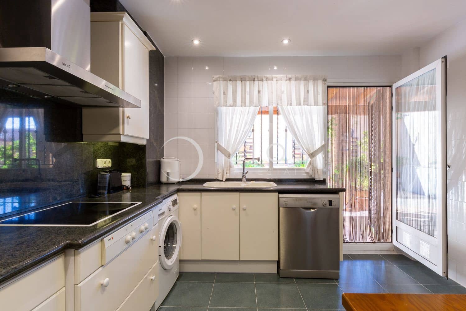 4 soverom Villa til salgs i Godella - € 650 000 (Ref: 9239842)