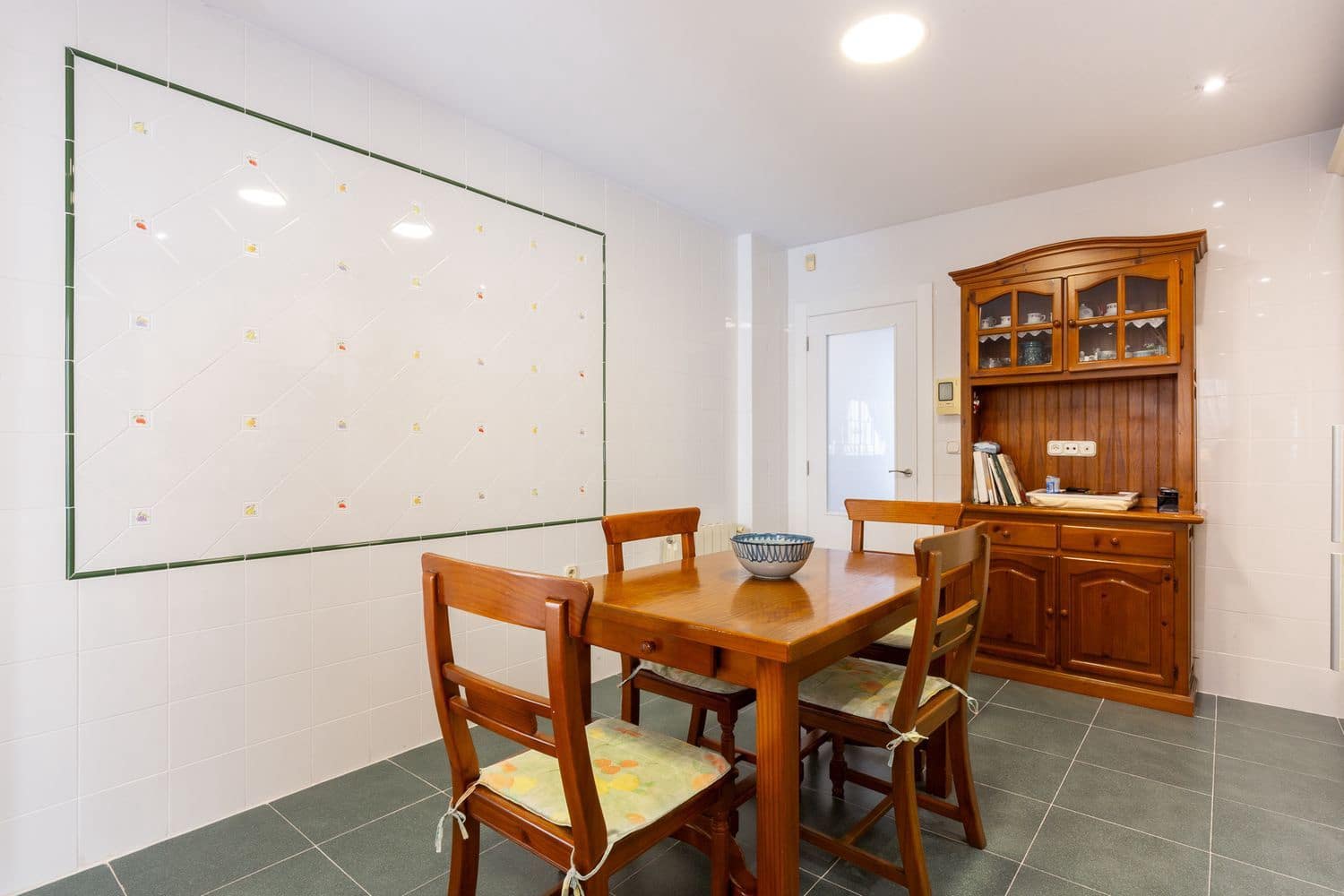 4 bedroom Villa for sale in Godella - € 598,000 (Ref: 9239842)