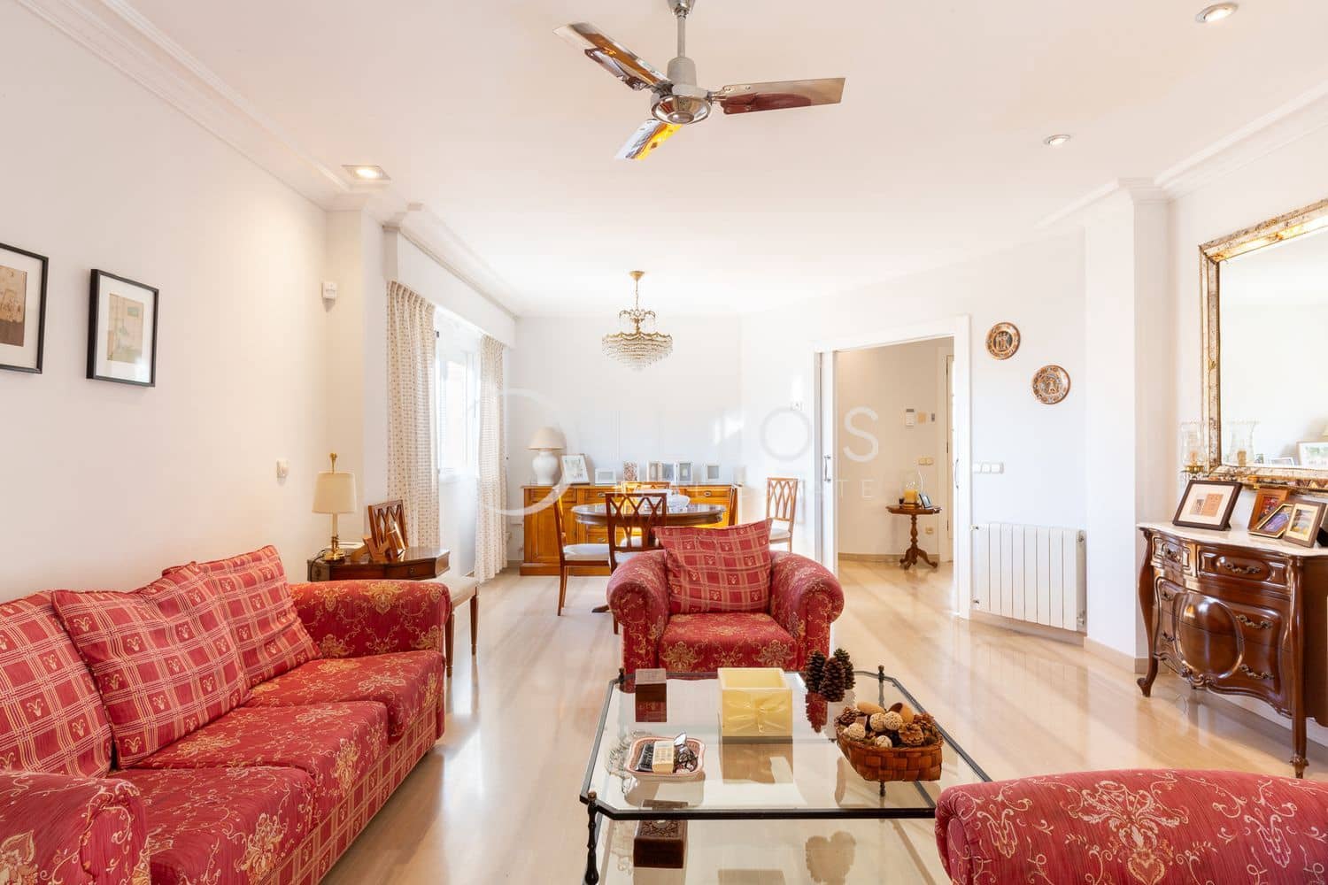 4 bedroom Villa for sale in Godella - € 598,000 (Ref: 9239842)