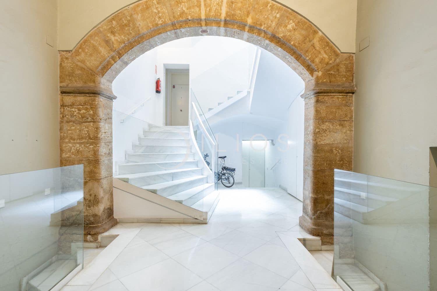 Apartament na sprzedaż w Miasto Walencja - 790 000 € (Ref: 9239843)