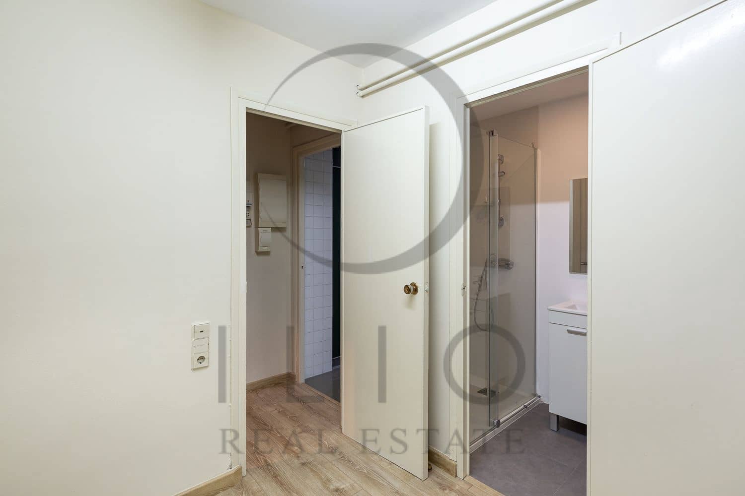 6 soveværelse Lejlighed til leje i Valencia by - € 3.500 (Ref: 9248031)