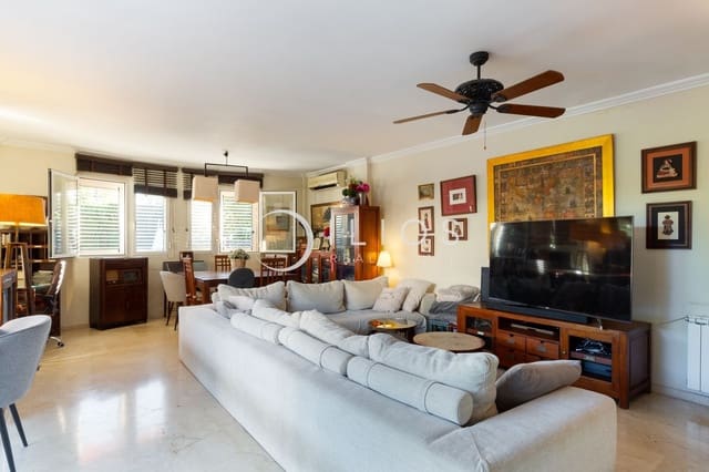 5 soveværelse Villa til salg i La Cañada, Paterna med swimmingpool - € 690.000 (Ref: 9303335)