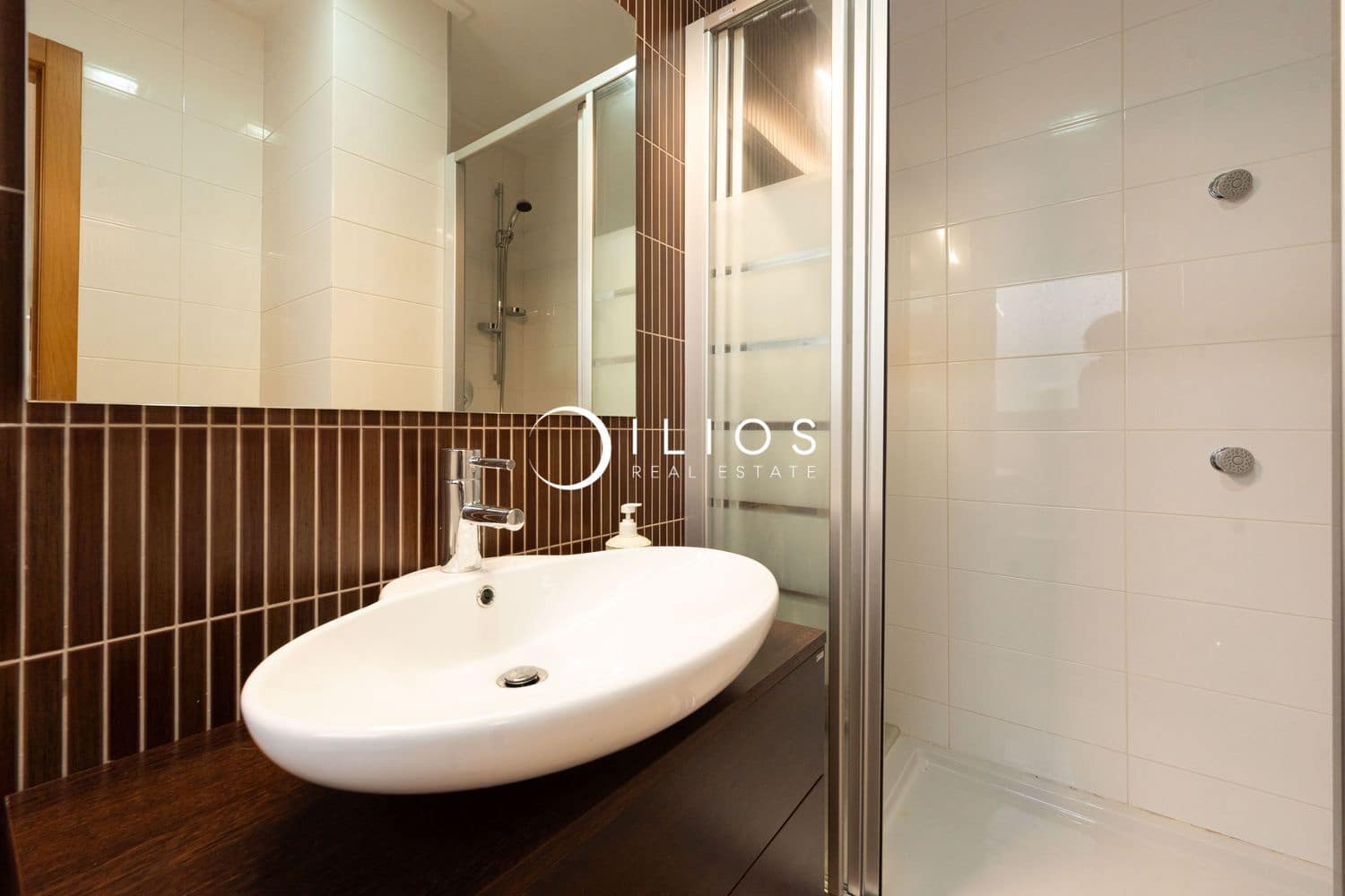 4 soverom Villa til salgs i Chiva med svømmebasseng - € 805 000 (Ref: 9312607)