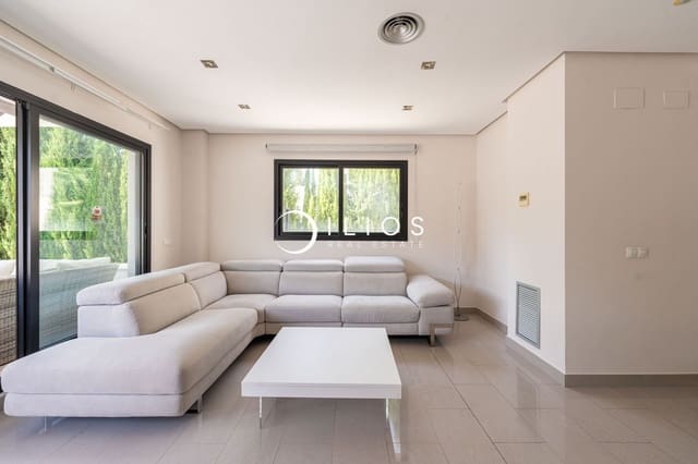 4 soverom Villa til salgs i Chiva med svømmebasseng - € 805 000 (Ref: 9312607)