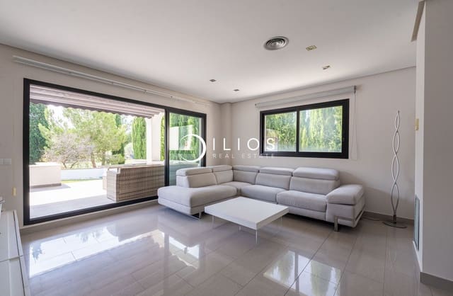 4 soverom Villa til salgs i Chiva med svømmebasseng - € 805 000 (Ref: 9312607)