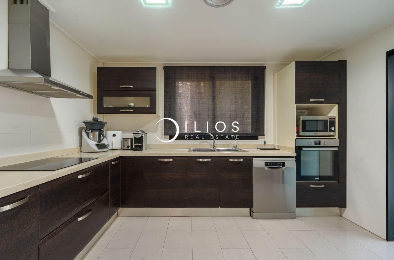 4 soverom Villa til salgs i Chiva med svømmebasseng - € 805 000 (Ref: 9312607)