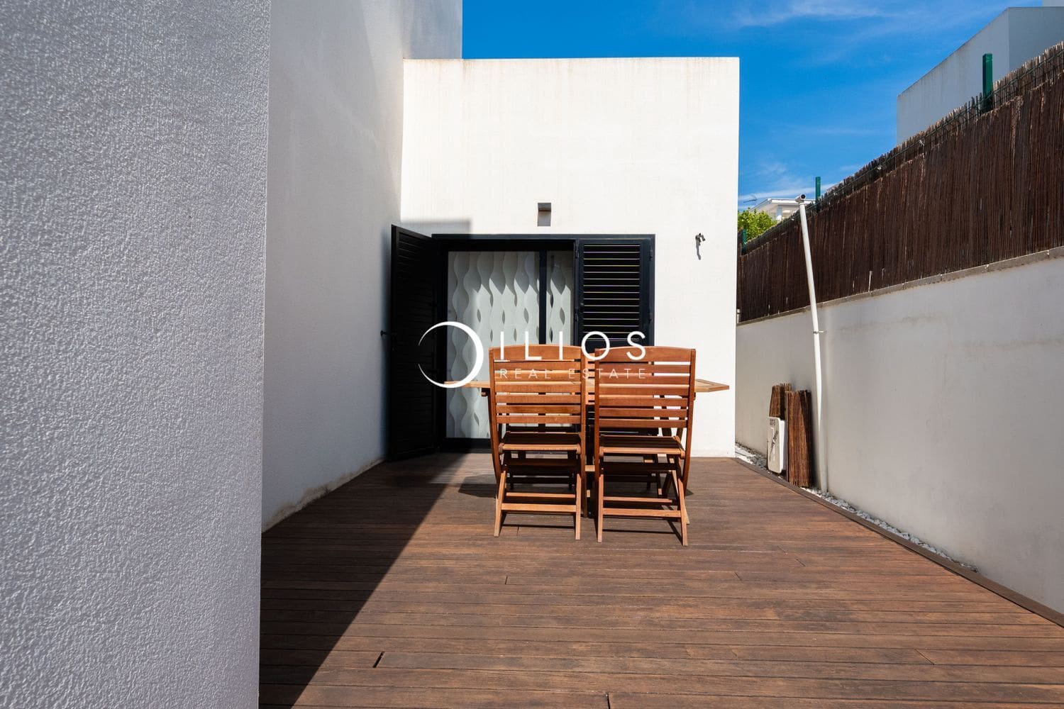 4 soverom Villa til salgs i Chiva med svømmebasseng - € 805 000 (Ref: 9312607)