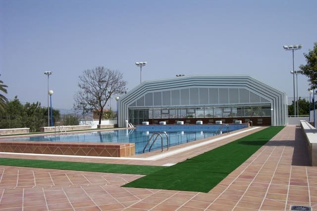 Terre non Aménagée à vendre à Riba-roja de Túria - 85 000 € (Ref: 9322572)