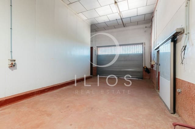 Commercial for sale in Vilamarxant / Villamarchante - € 2,000,000 (Ref: 9387662)