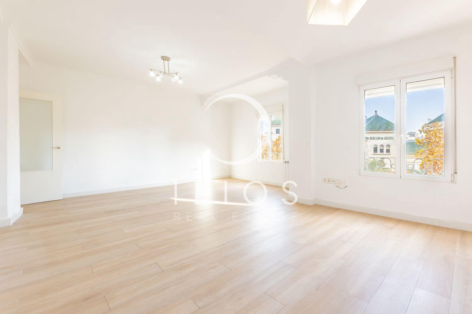 4 sovrum Lägenhet till salu i Valencia stad - 425 000 € (Ref: 9452752)