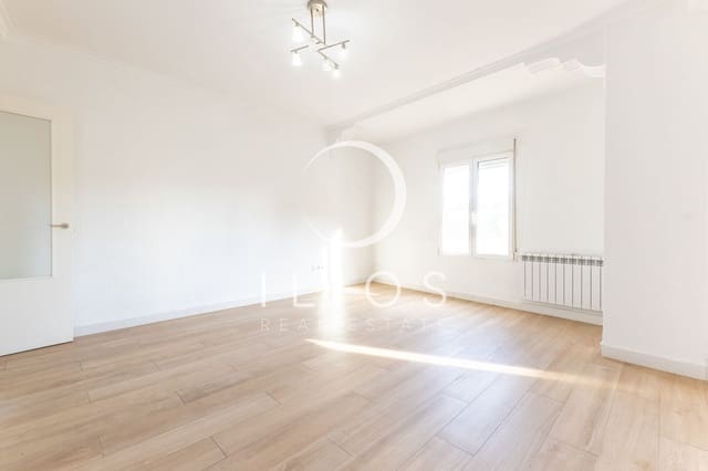 4 sovrum Lägenhet till salu i Arrancapins, Valencia stad - 425 000 € (Ref: 9452752)