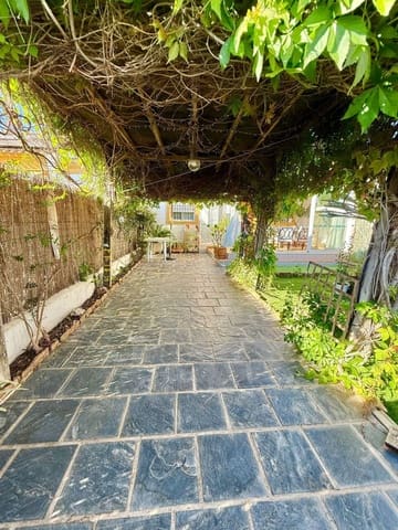 4 soveværelse Rækkehus til salg i Pueblo Latino, Pilar de la Horadada - € 254.000 (Ref: 9468200)