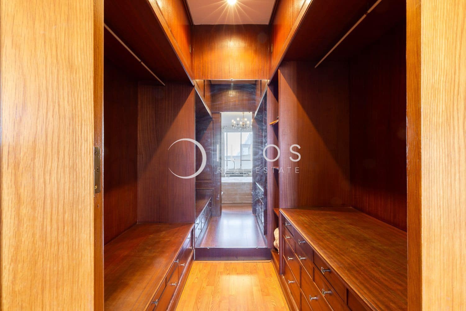 3 sypialnia Apartament na sprzedaż w Miasto Walencja - 800 000 € (Ref: 9475947)