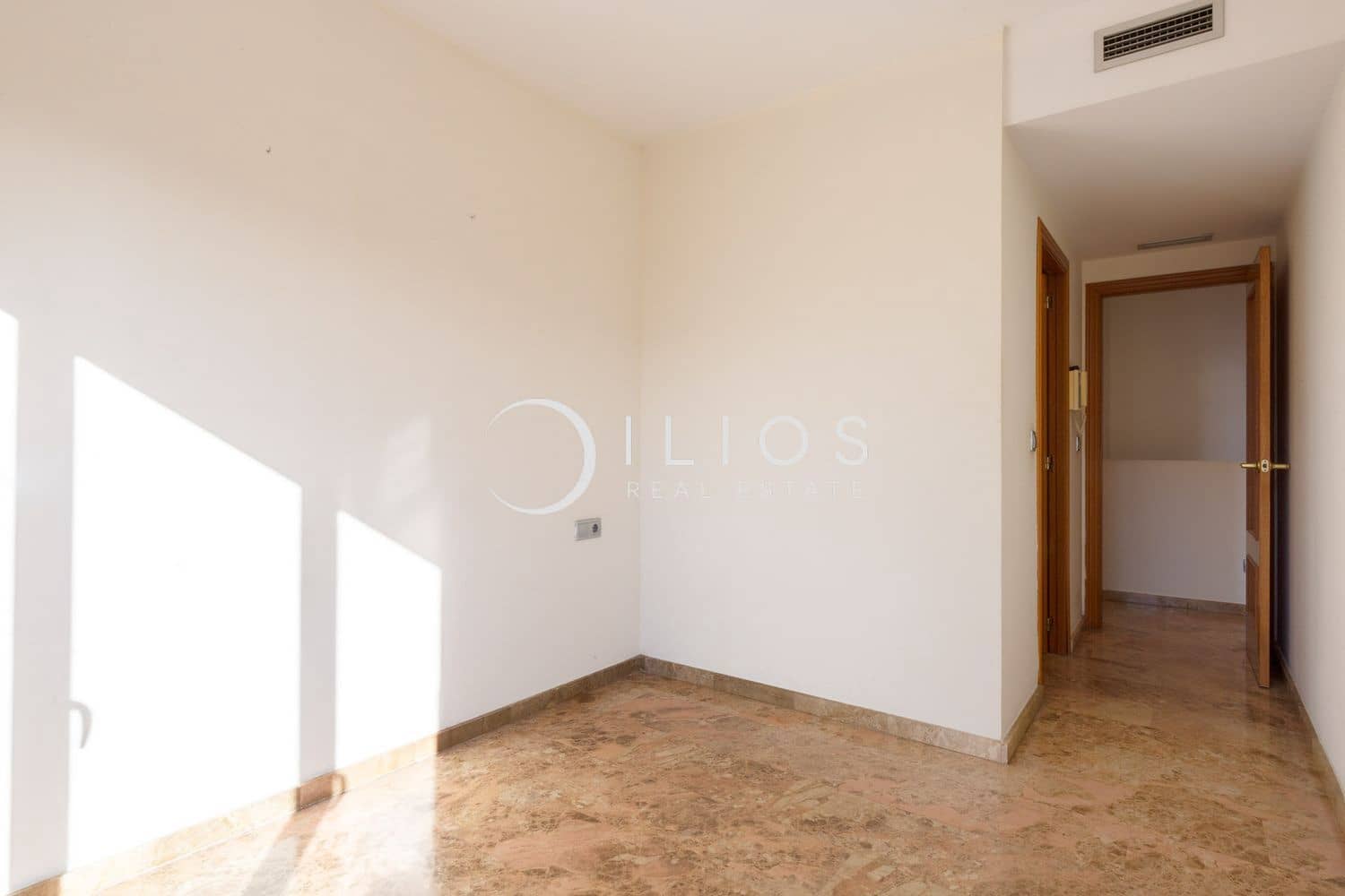 2 soveværelse Lejlighed til salg i Valencia by med swimmingpool - € 435.000 (Ref: 9475948)