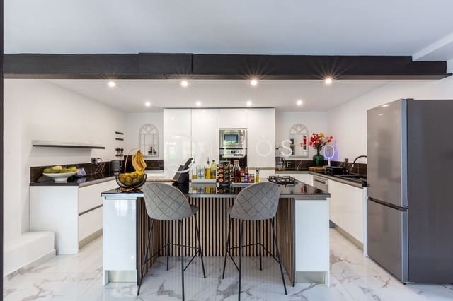 4 soveværelse Villa til salg i Buñol - € 250.000 (Ref: 9483834)