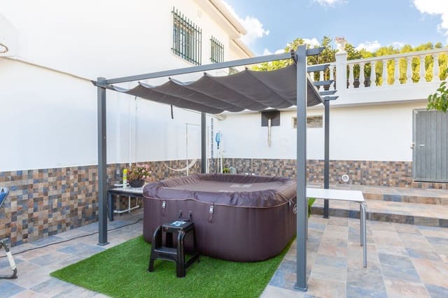 4 soverom Villa til salgs i Buñol med svømmebasseng garasje - € 250 000 (Ref: 9483834)
