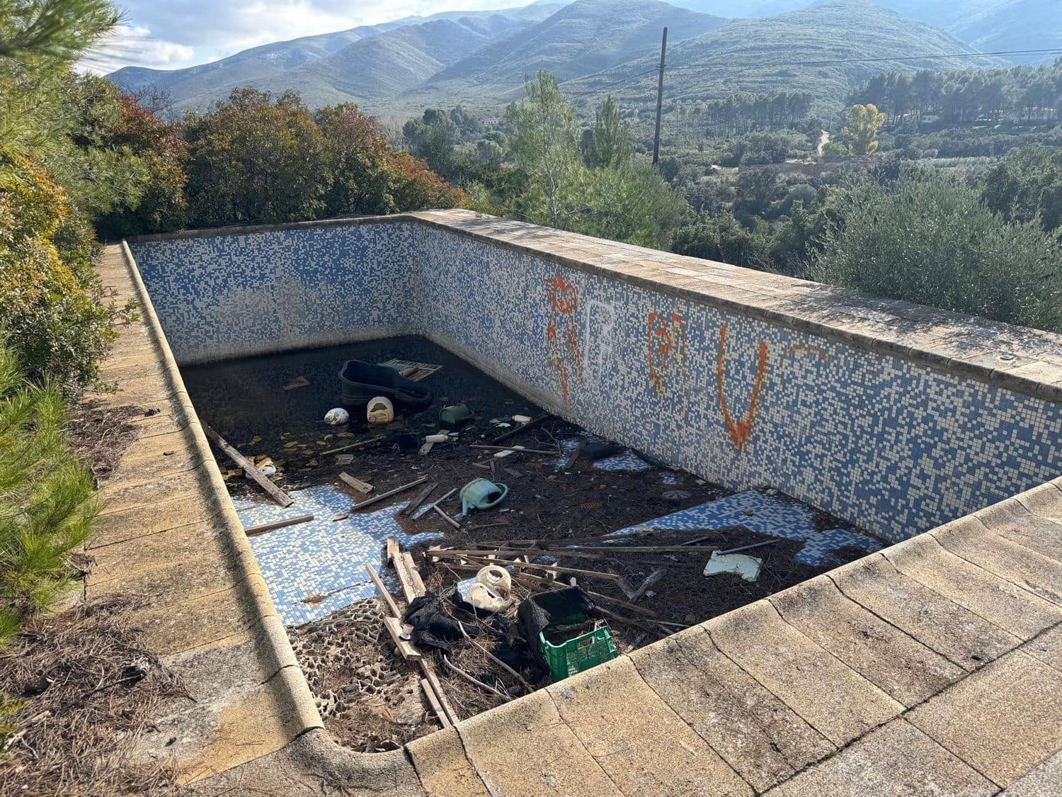 2 chambre Finca/Maison de Campagne à vendre à Valence ville avec piscine - 75 000 € (Ref: 9551064)