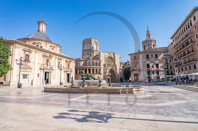 Lejlighed til salg i El Carme, Valencia by - € 6.300.000 (Ref: 9601082)