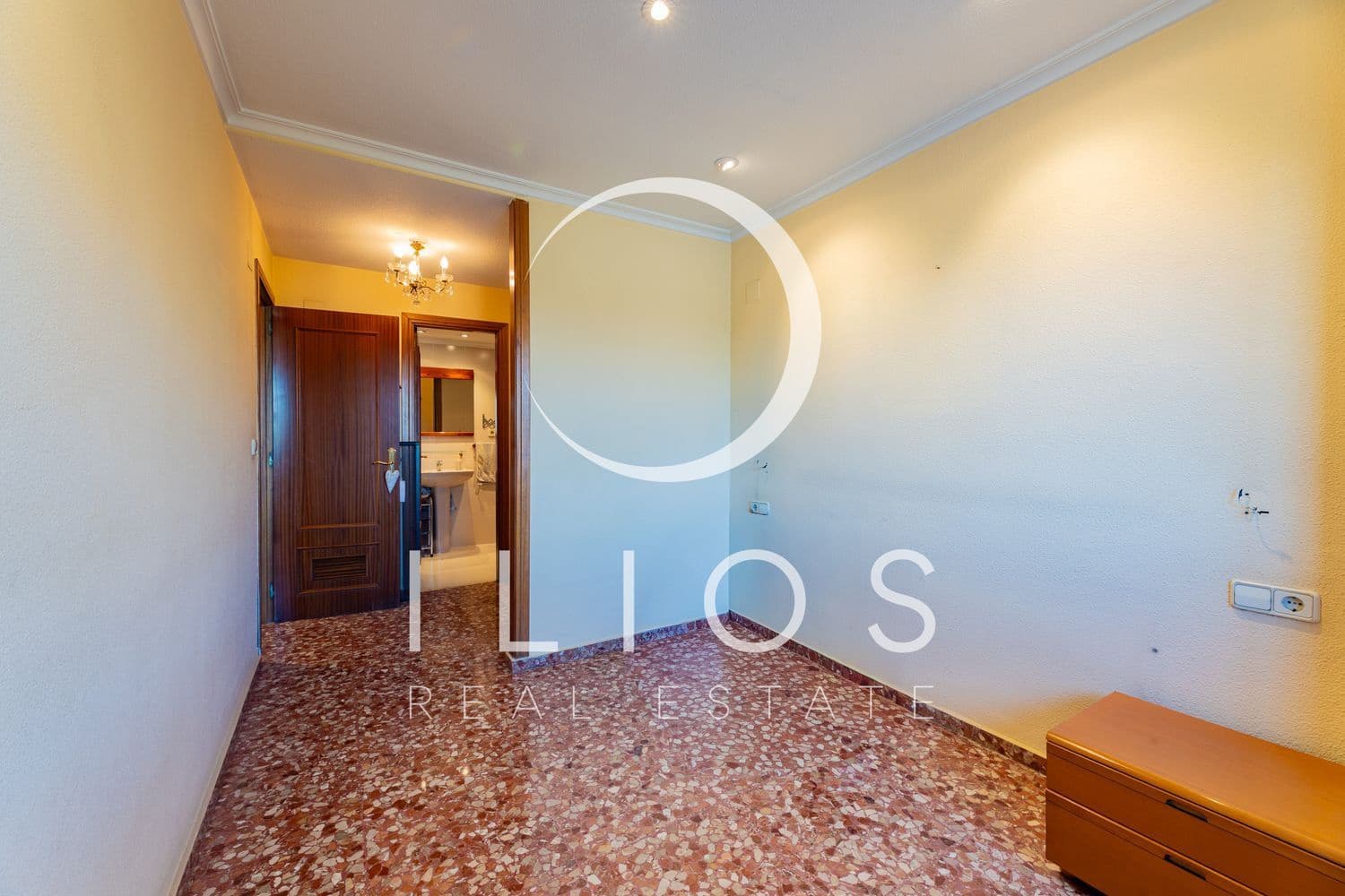 4 sovrum Lägenhet till salu i Valencia stad - 425 000 € (Ref: 9611176)