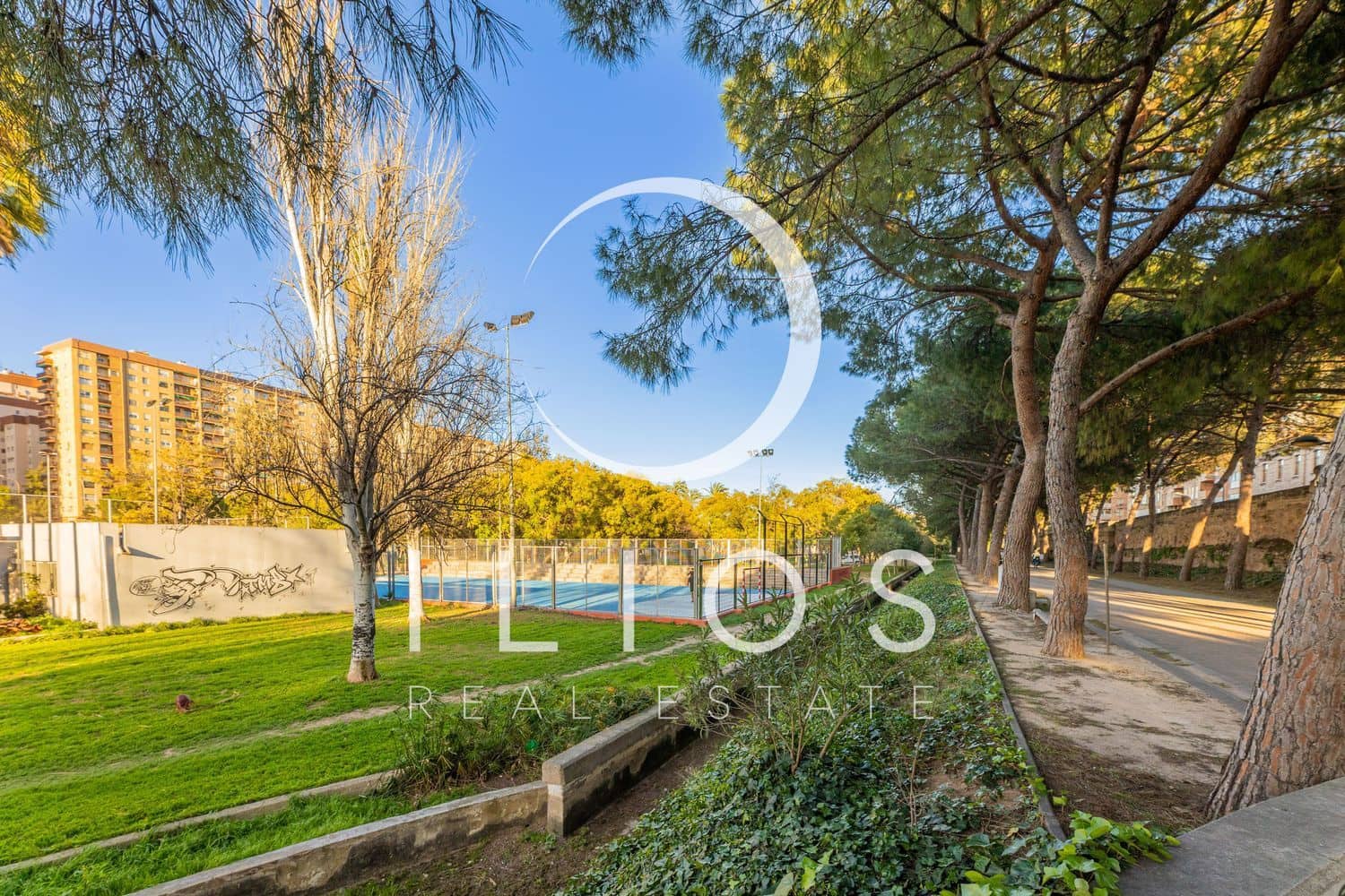 4 sovrum Lägenhet till salu i Valencia stad - 425 000 € (Ref: 9611176)