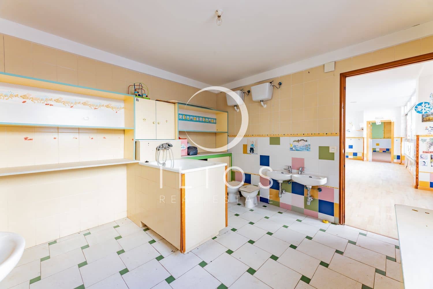 Local Comercial en Bonrepòs i Mirambell en venta - 690.000 € (Ref: 9661643)