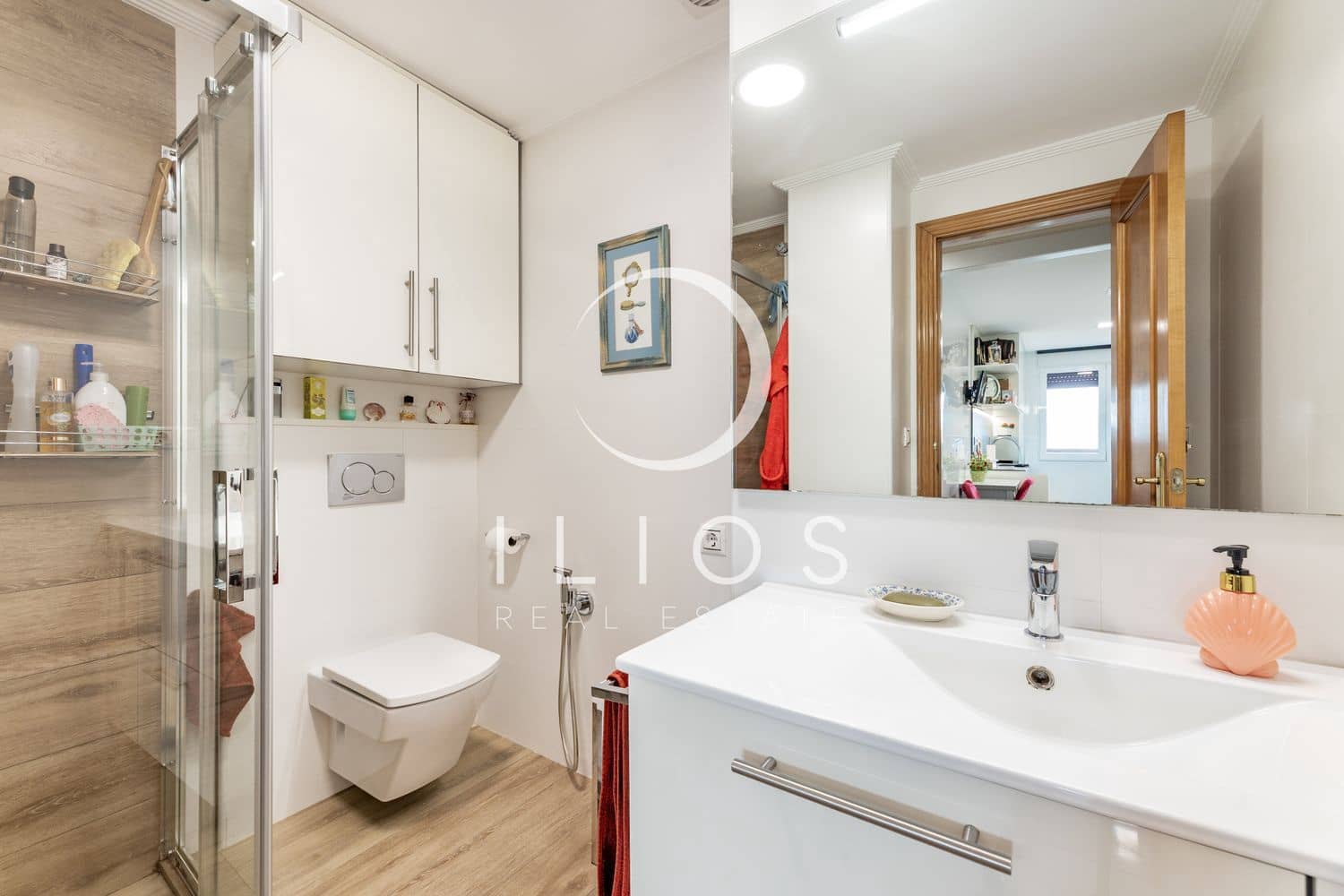 4 sovrum Lägenhet till salu i Valencia stad - 345 000 € (Ref: 9676997)