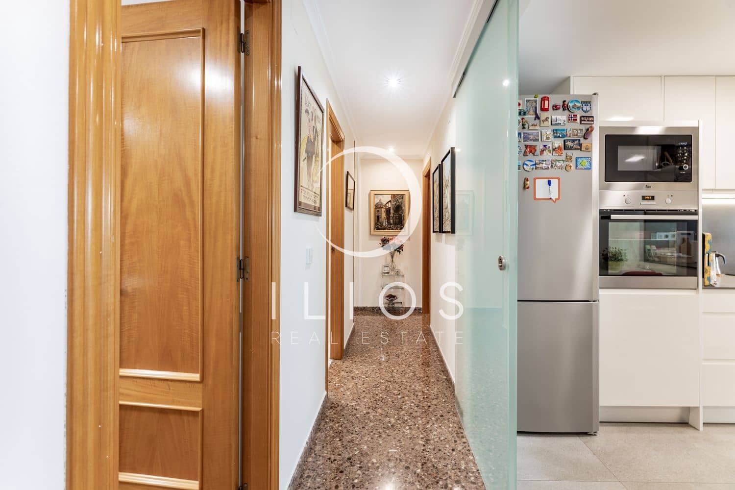 4 sovrum Lägenhet till salu i Valencia stad - 345 000 € (Ref: 9676997)