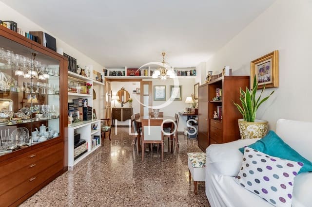 4 sovrum Lägenhet till salu i Tormos, Valencia stad - 345 000 € (Ref: 9676997)