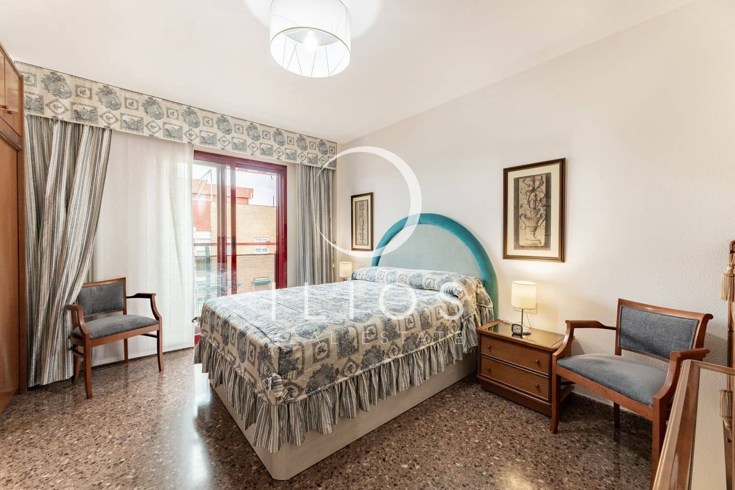 4 sovrum Lägenhet till salu i Valencia stad - 345 000 € (Ref: 9676997)