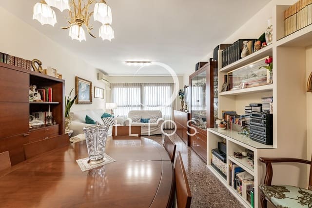 4 sovrum Lägenhet till salu i Tormos, Valencia stad - 345 000 € (Ref: 9676997)