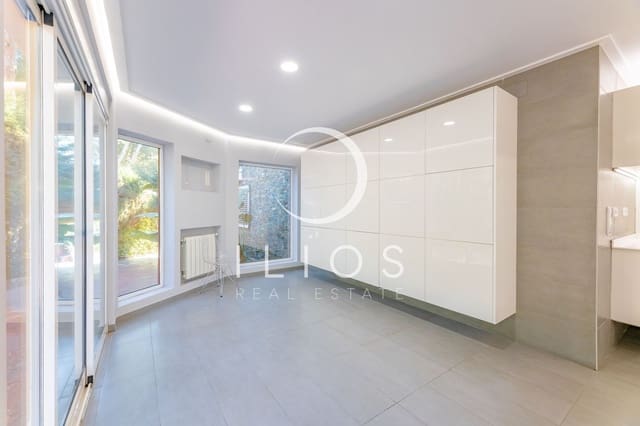 Chalet de 6 habitaciones en València ciudad en alquiler con piscina - 5.500 € (Ref: 9679697)